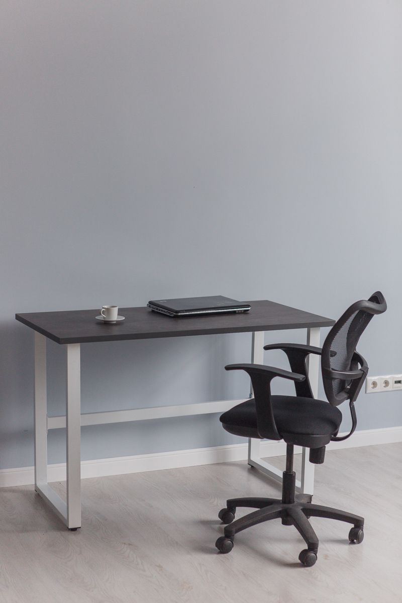Стол компьютерный Good Desk Loft,размер 140х70х75 см, цвет ателье темный, цвет ножек белый