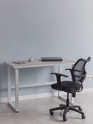 Стол компьютерный Good Desk LIGHT,размер 75х55х75 см, цвет белый крафт, цвет ножек белый