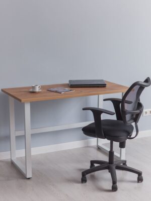 Стол компьютерный Good Desk LIGHT,размер 90х60х75 см, цвет дуб золотой, цвет ножек белый