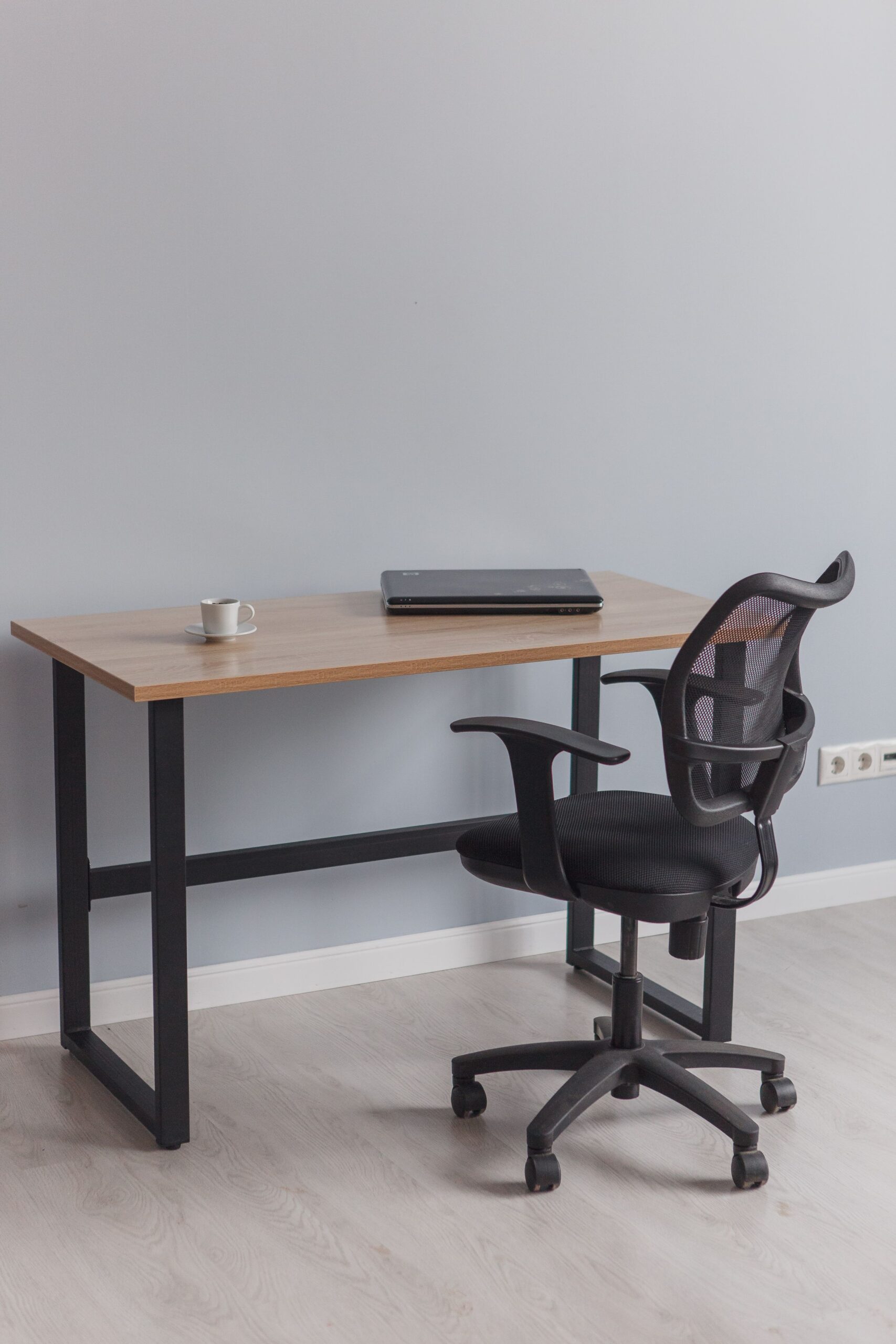 Стол компьютерный Good Desk Loft,размер 120х70х75 см, цвет дуб сонома, цвет ножек черный