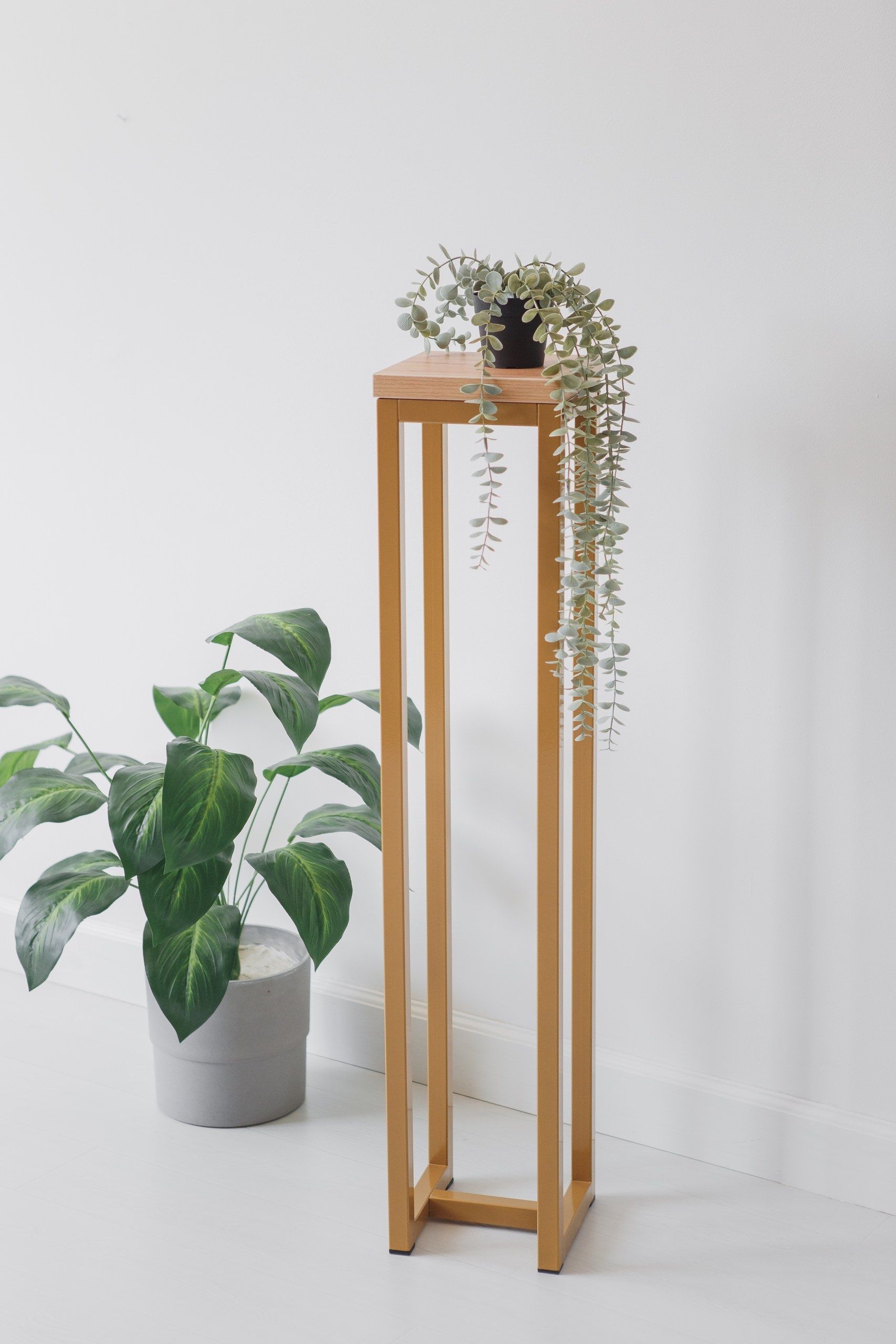 Цветочница-подставка Flowers Tower 100х20х20см дуб золотой, корпус золотой
