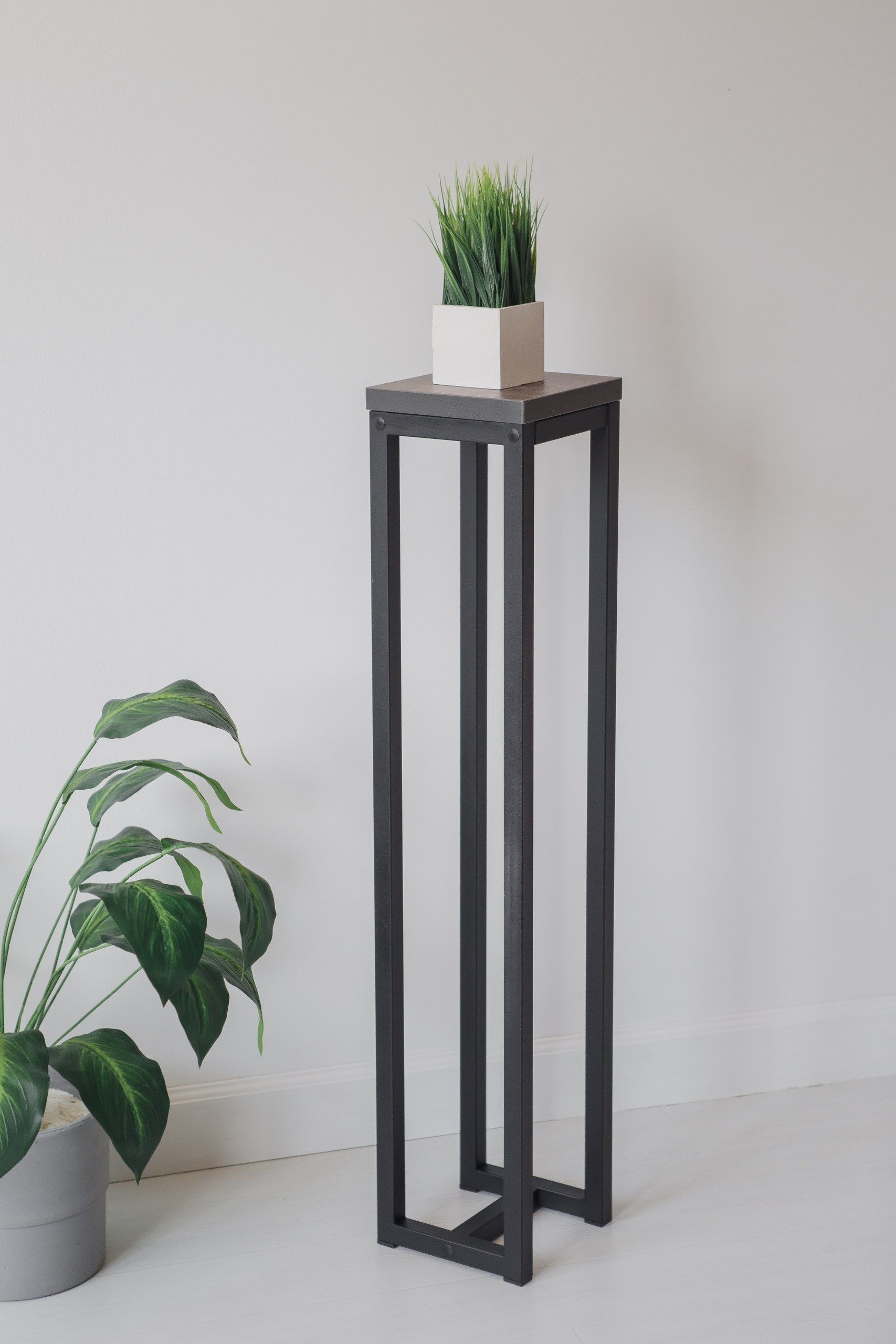 Цветочница-подставка Flowers Tower 100х20х20см ателье темный, корпус черный