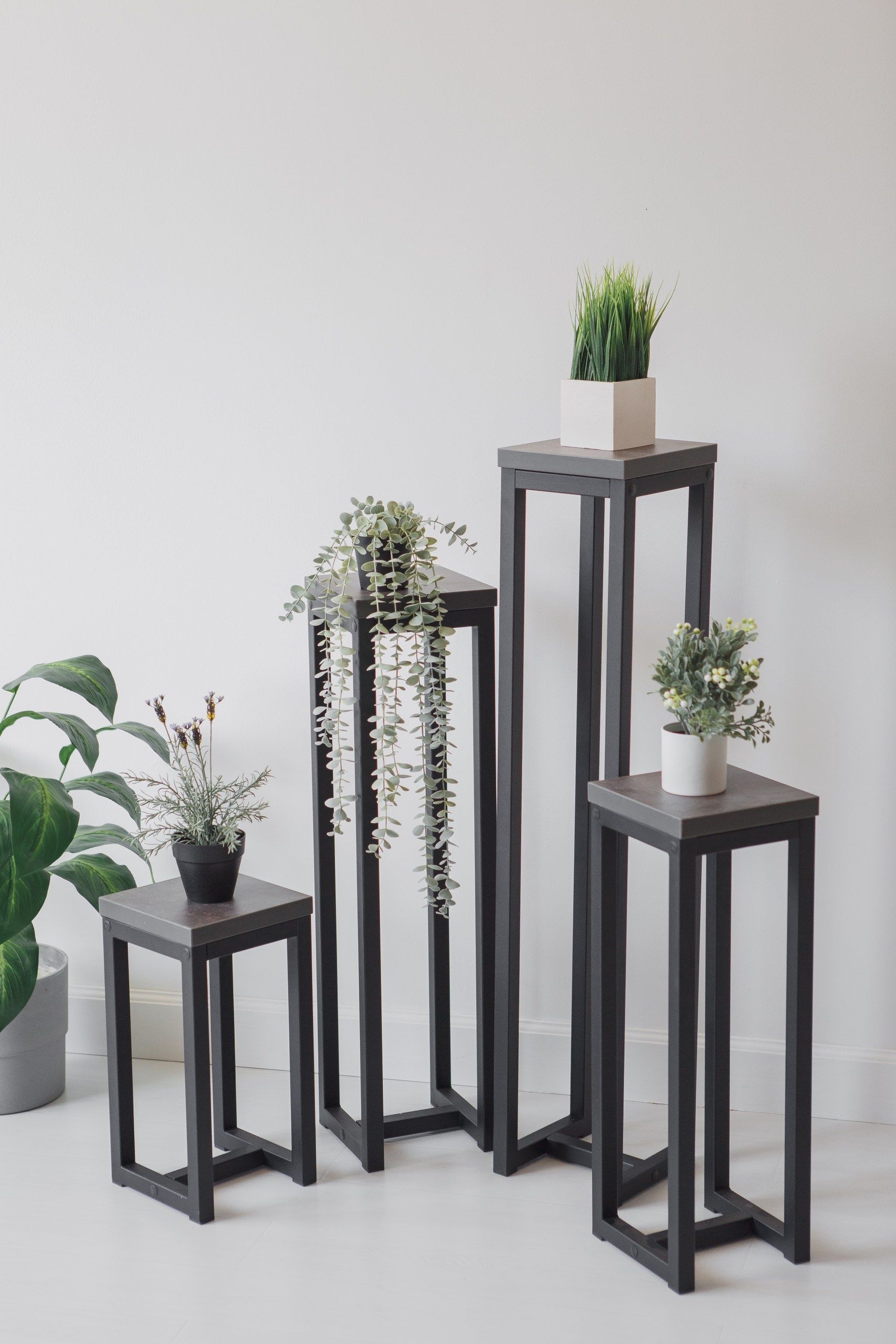 Цветочница-подставка Flowers Tower 80х20х20 см ателье темный, корпус черный