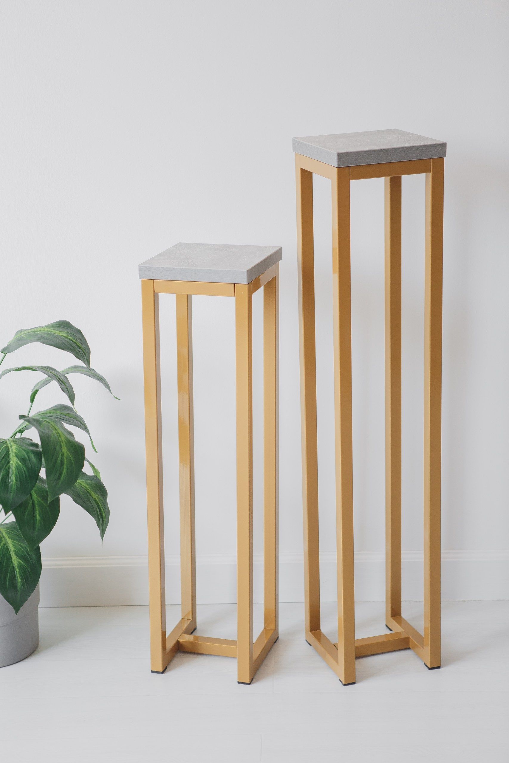 Цветочница-подставка Flowers Tower 100х20х20см ателье светлый, корпус золотой