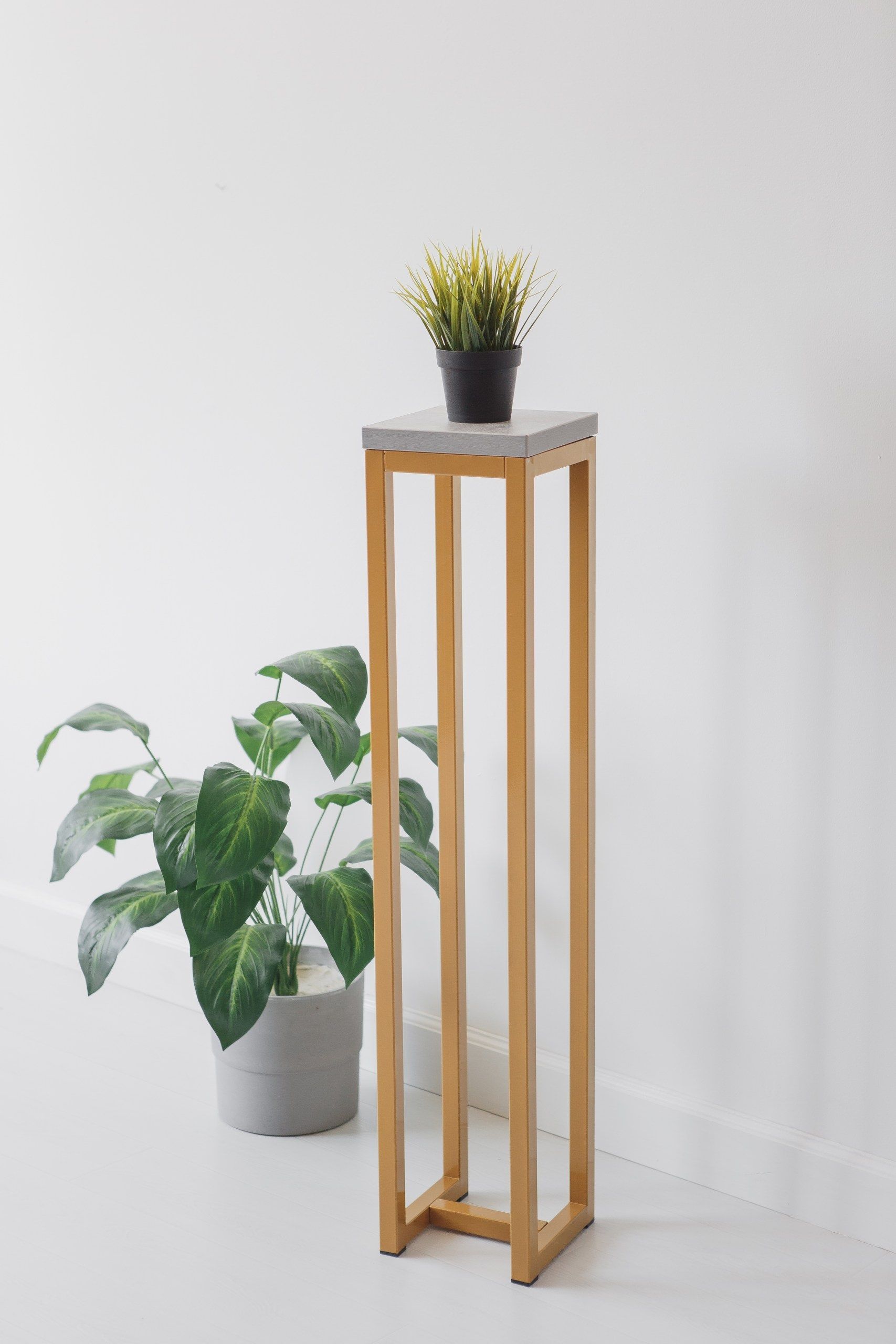Цветочница-подставка Flowers Tower 100х20х20см ателье светлый, корпус золотой