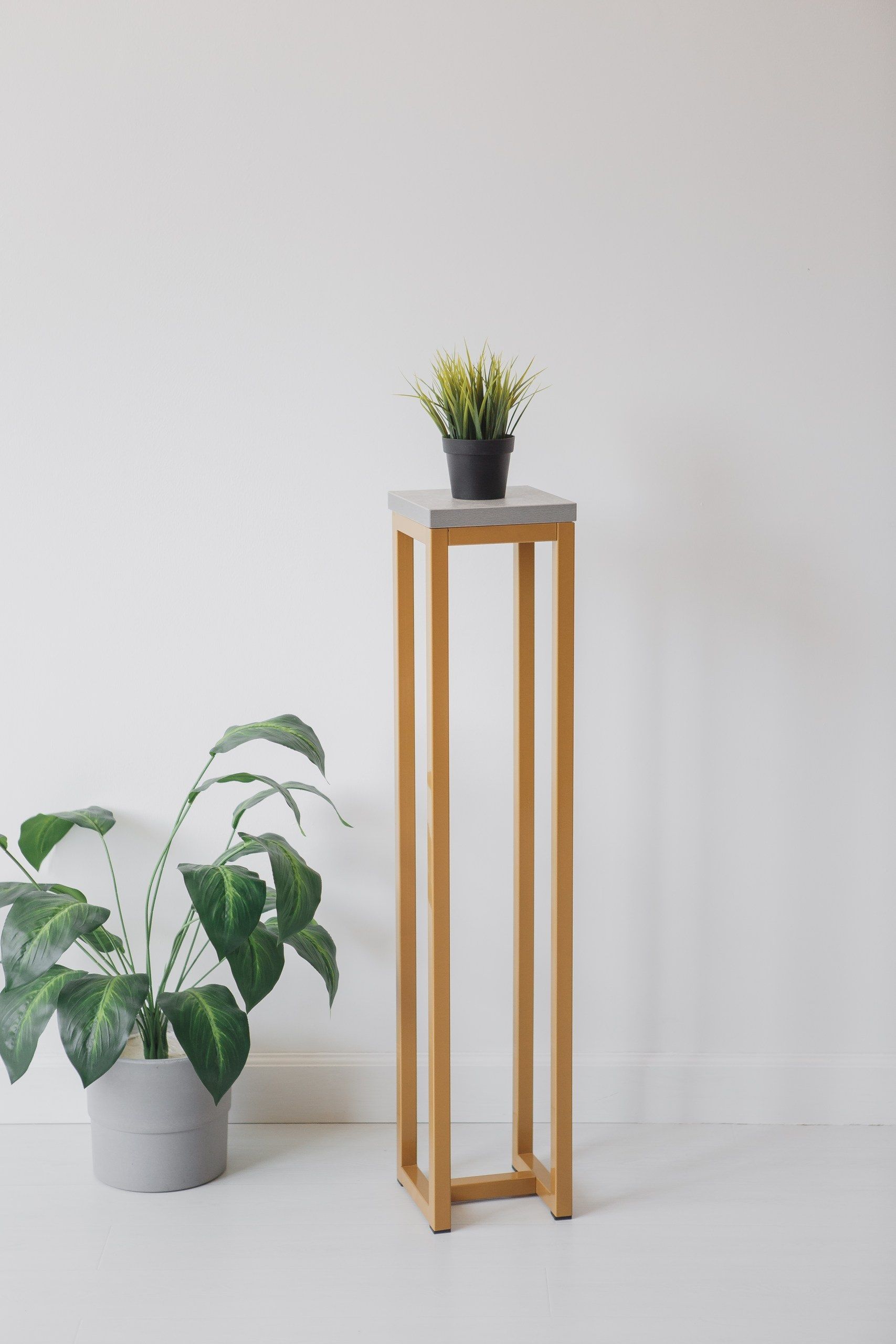 Цветочница-подставка Flowers Tower 100х20х20см ателье светлый, корпус золотой