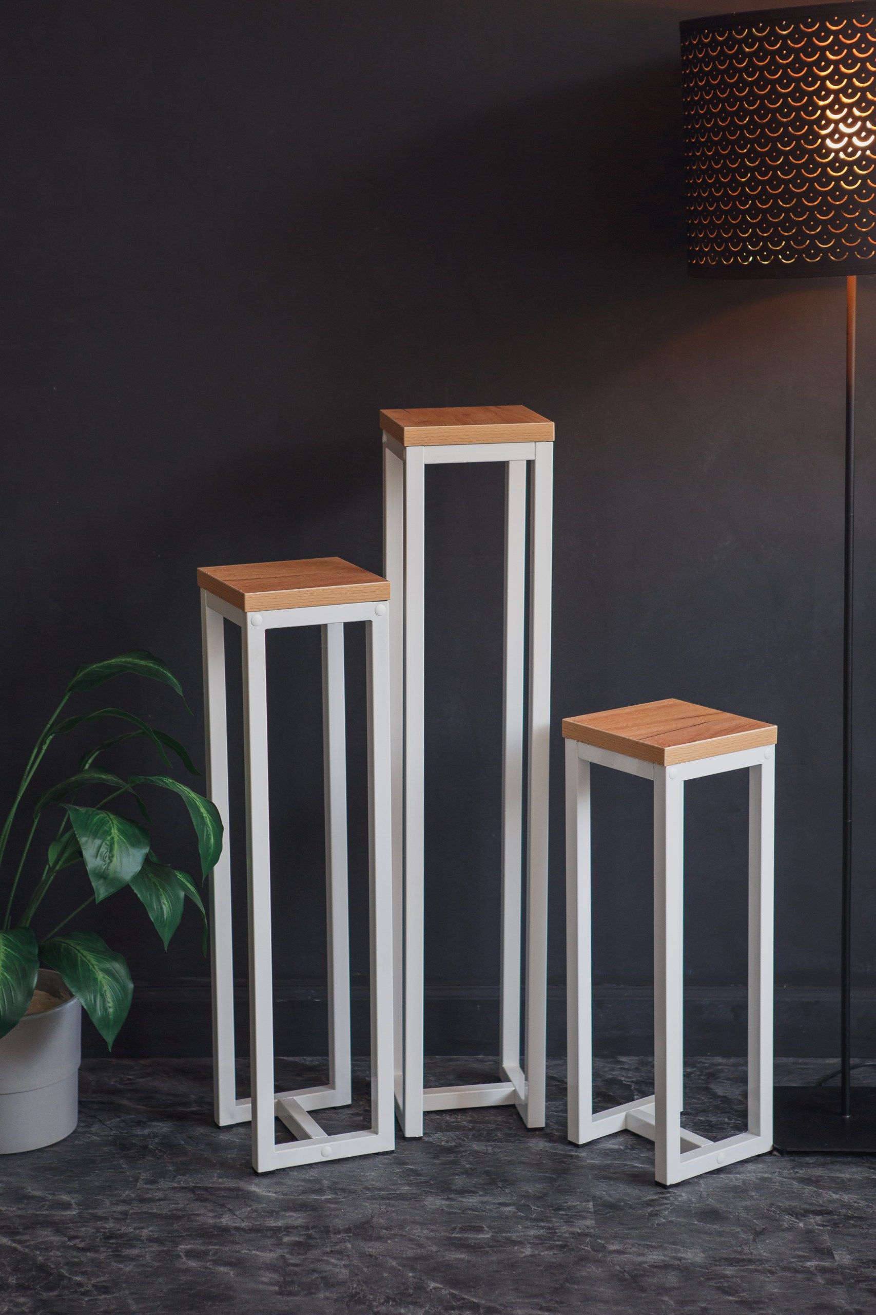 Цветочница-подставка Flowers Tower 80х20х20 см дуб золотой, корпус белый