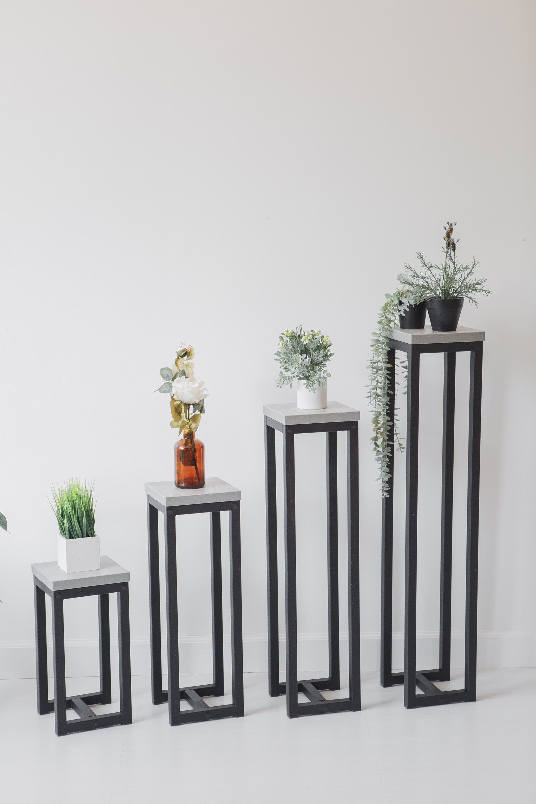 Цветочница-подставка Flowers Tower 60х20х20см ателье светлый, корпус черный
