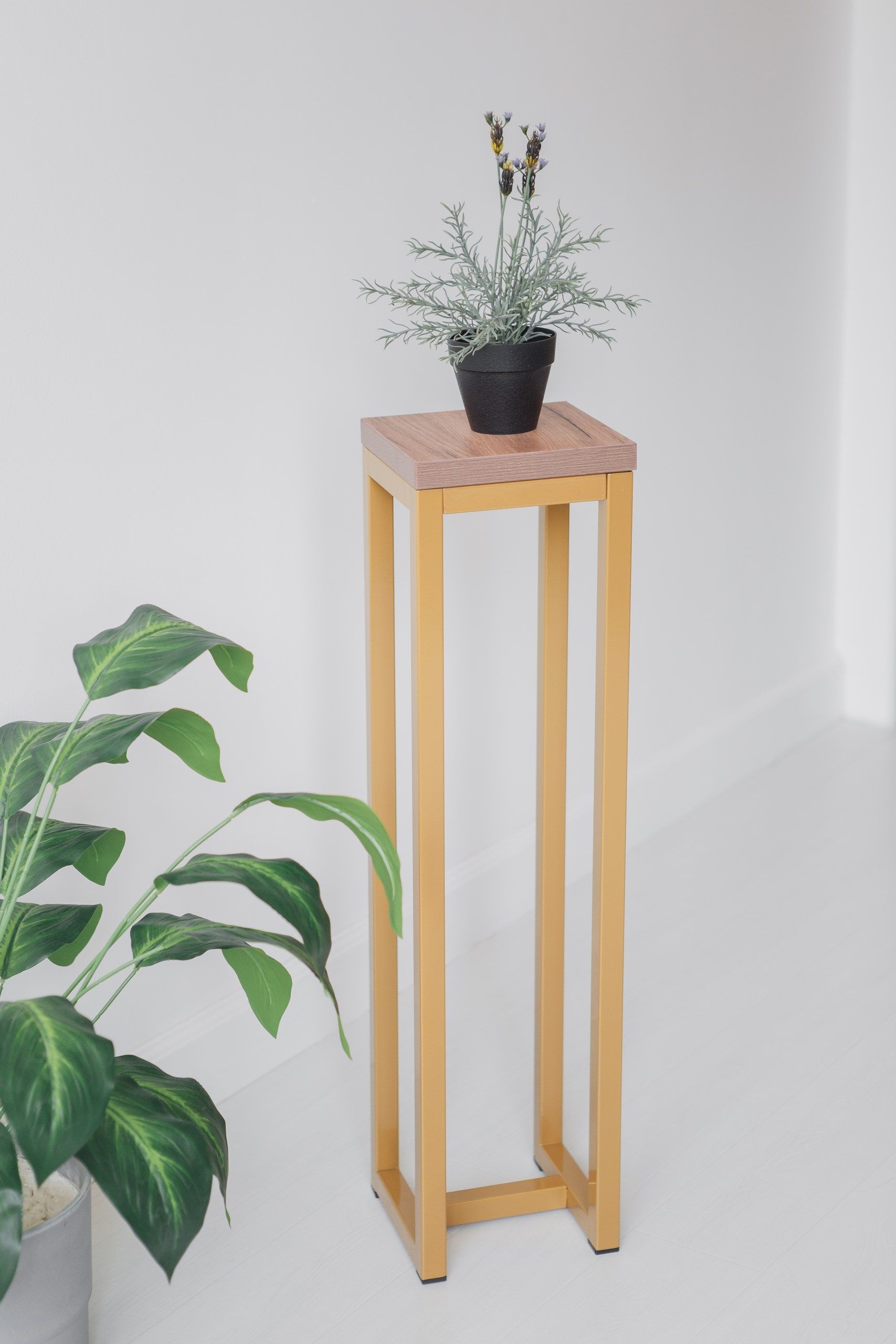 Цветочница-подставка Flowers Tower 80х20х20 см дуб табачный, корпус золотой