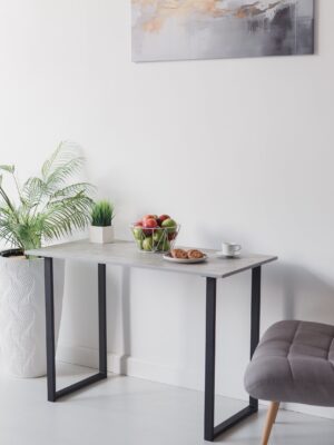 Стол обеденный кухонный письменный Universal Table 90х55см цвет ателье светлый, ножки черные