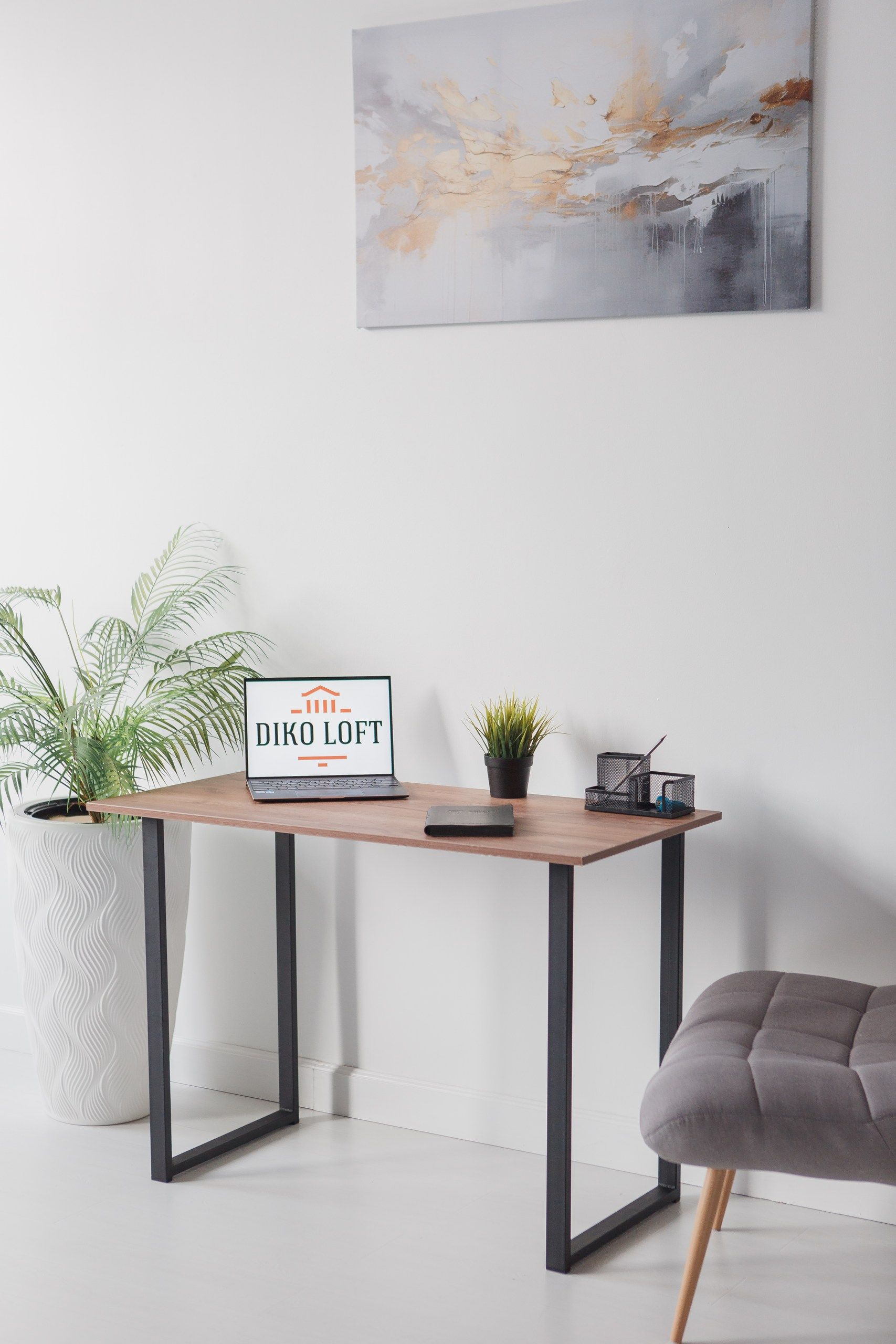 Стол обеденный кухонный письменный Universal Table 90х55см цвет дуб табачный, ножки черные