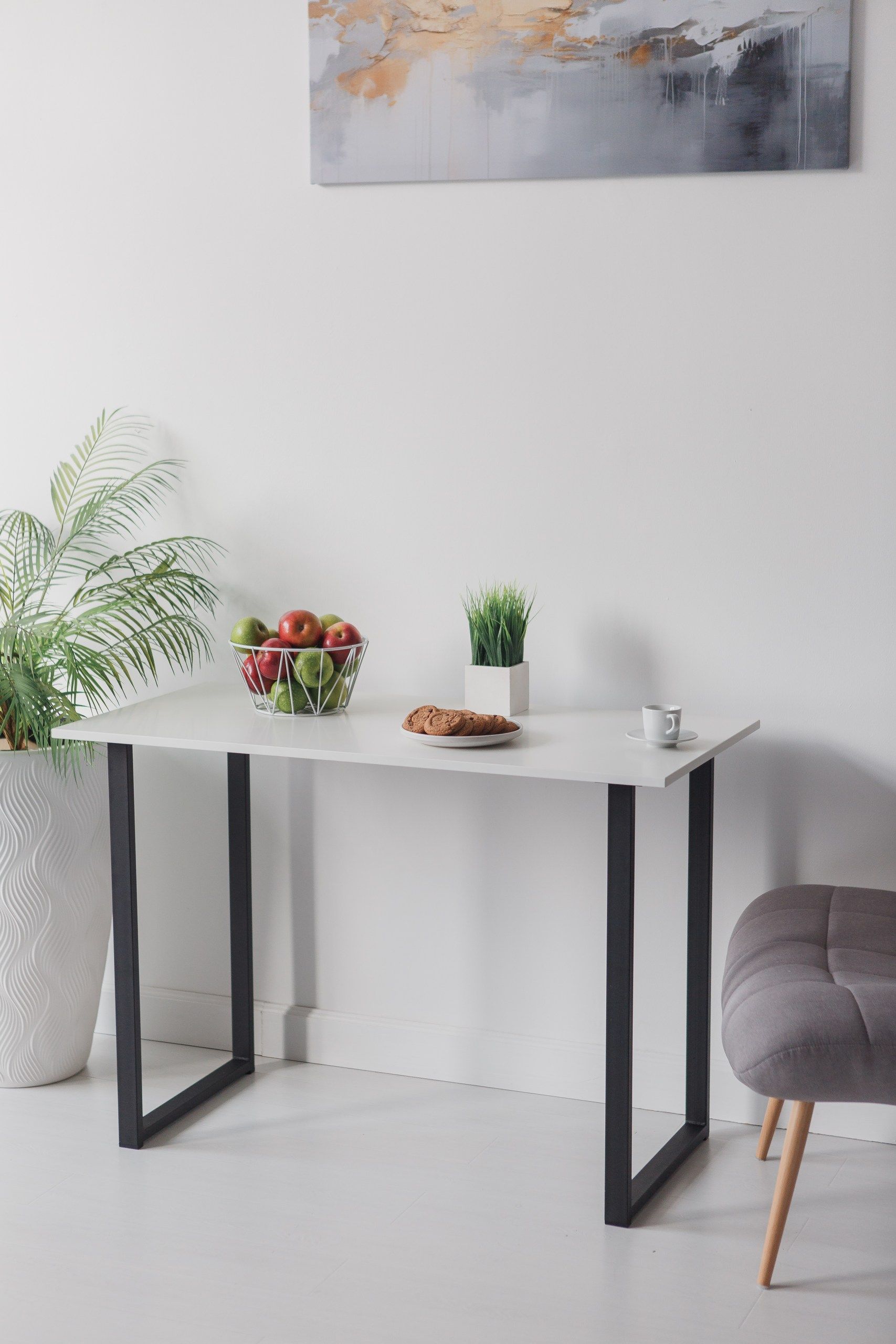 Стол обеденный кухонный письменный Universal Table 90х55см цвет белый, ножки черные