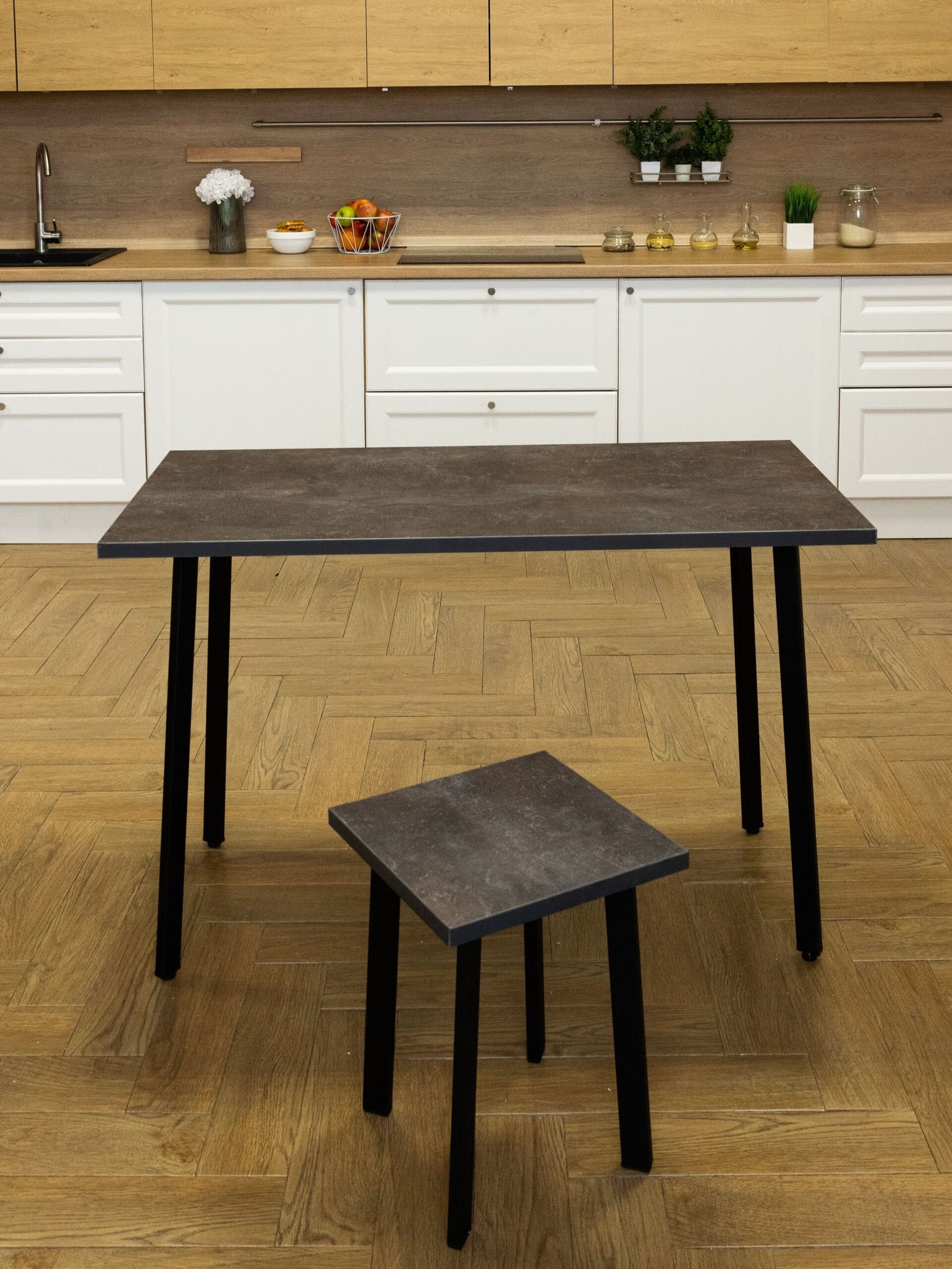 Стол обеденный Delight Dining, размер 90х60х75 см, цвет ателье темный, цвет ножек черный