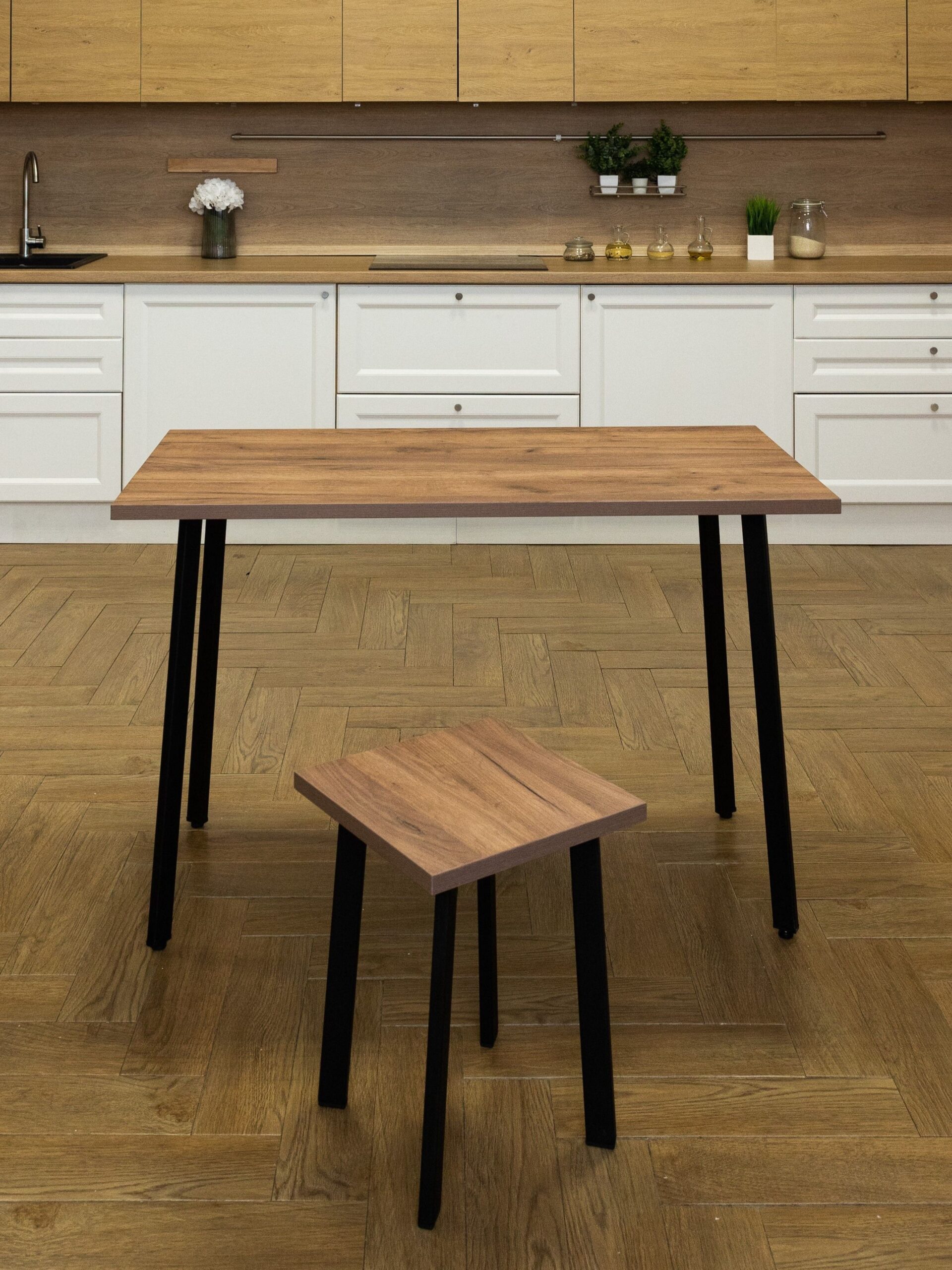 Стол обеденный Delight Dining, размер 120х70х75 см, цвет дуб табачный, цвет ножек черный
